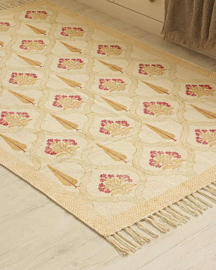 Hand Block Print Dari Carpet 4x6 Feet – Vintage Rose Beige Rug with Tassels