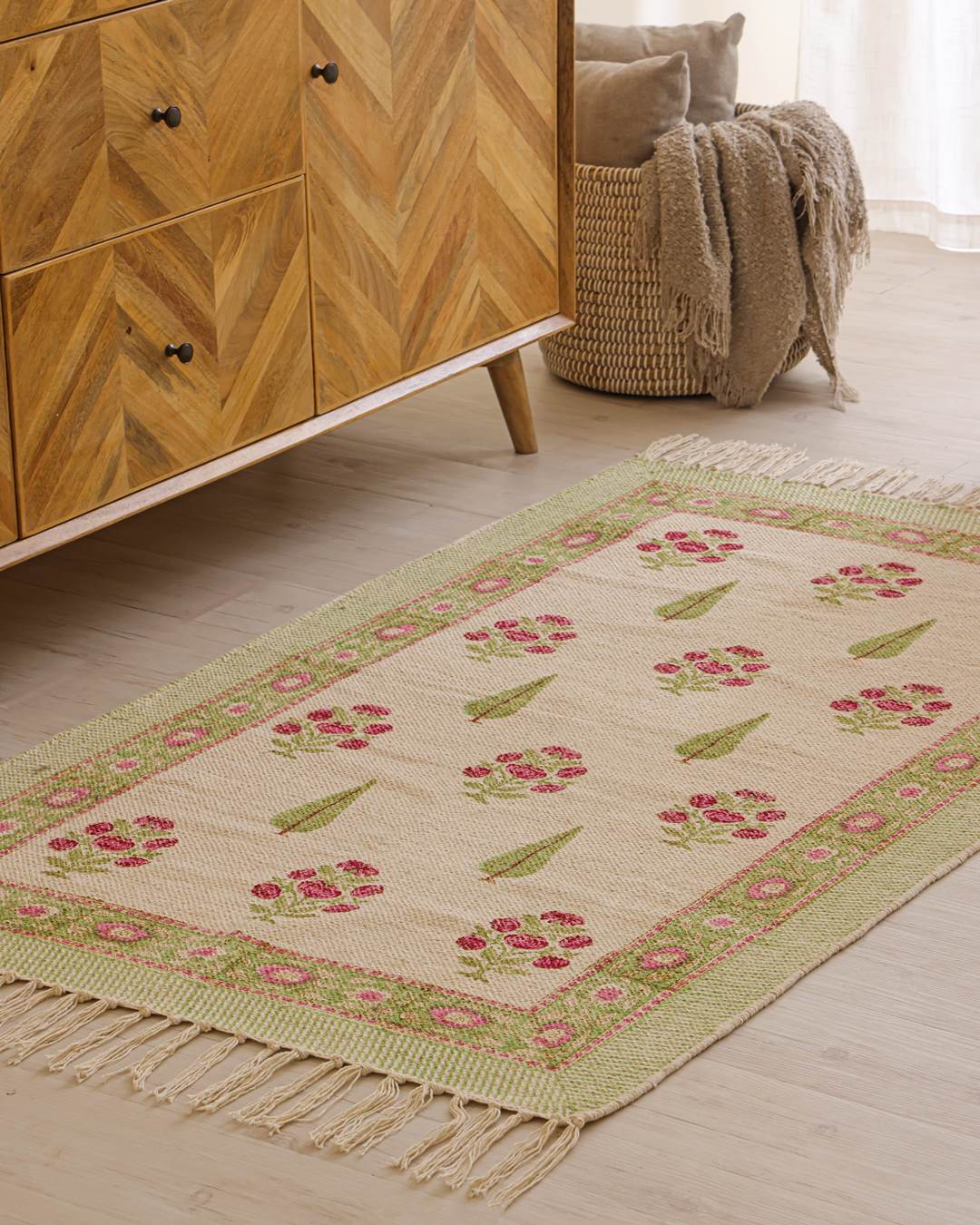 Hand Block Print Dari Carpet 3x5 Feet – Fresh Bloom Rug with Tassels