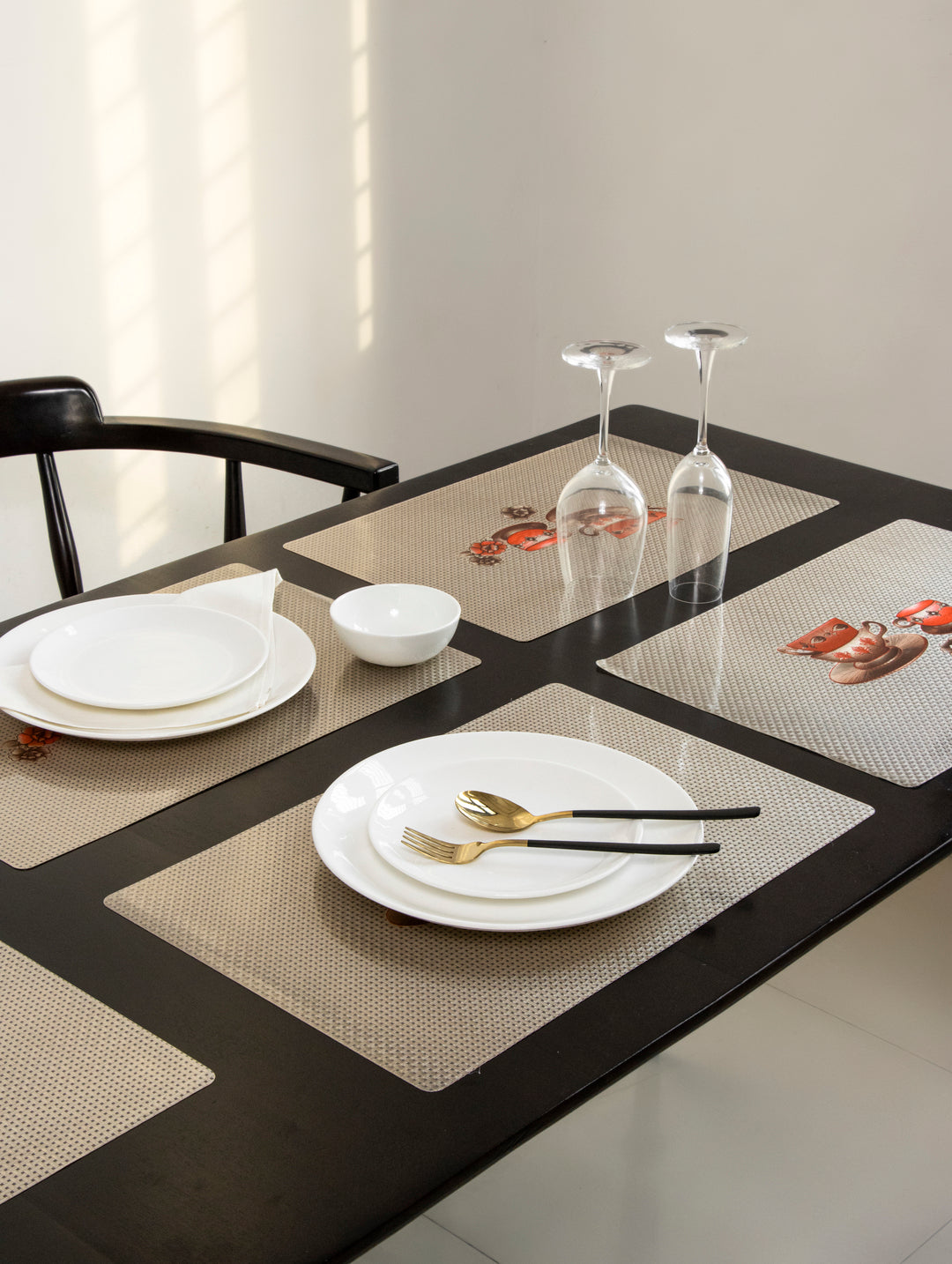 PVC Table Mats, Kitchen & Dining Placement; Set of 6 Pcs; Color - Golden & Beige