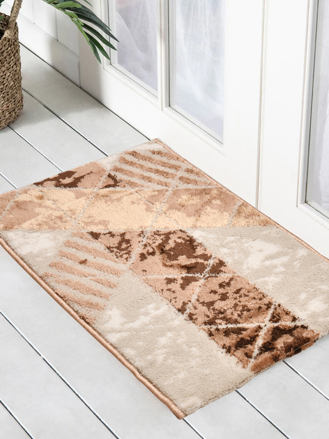 Doormat With Anti Skid Backing; 16x24 Inches; Brown Beige Geometric