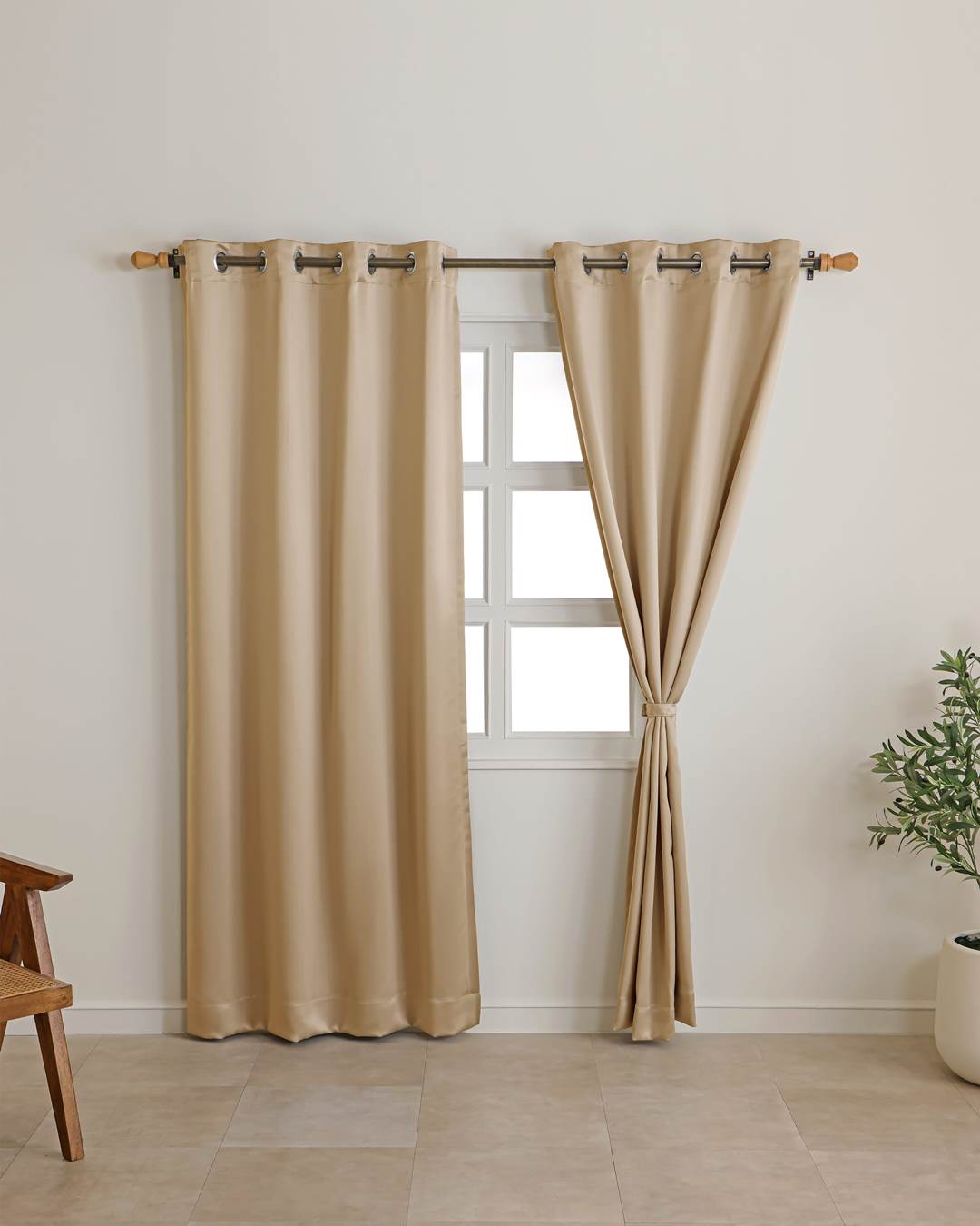 Smooth champagne taupe finish on 9 feet blackout curtain fabric