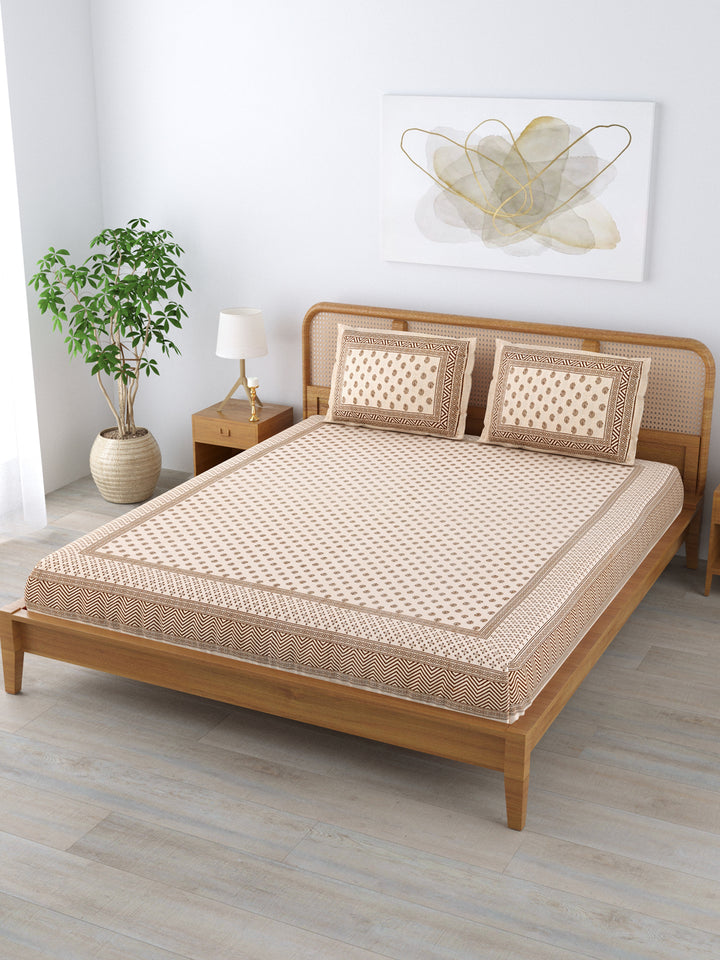Cotton 210TC King Size Bedsheet With 2 Pillow Covers; Brown Motif