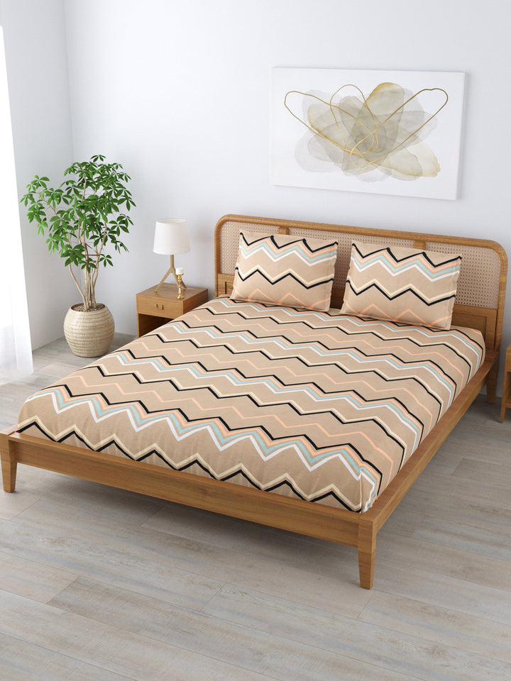 Micro Cotton 220TC Double Bed Bedsheet With 2 Pillow Covers; ZigZag Lines On Brown