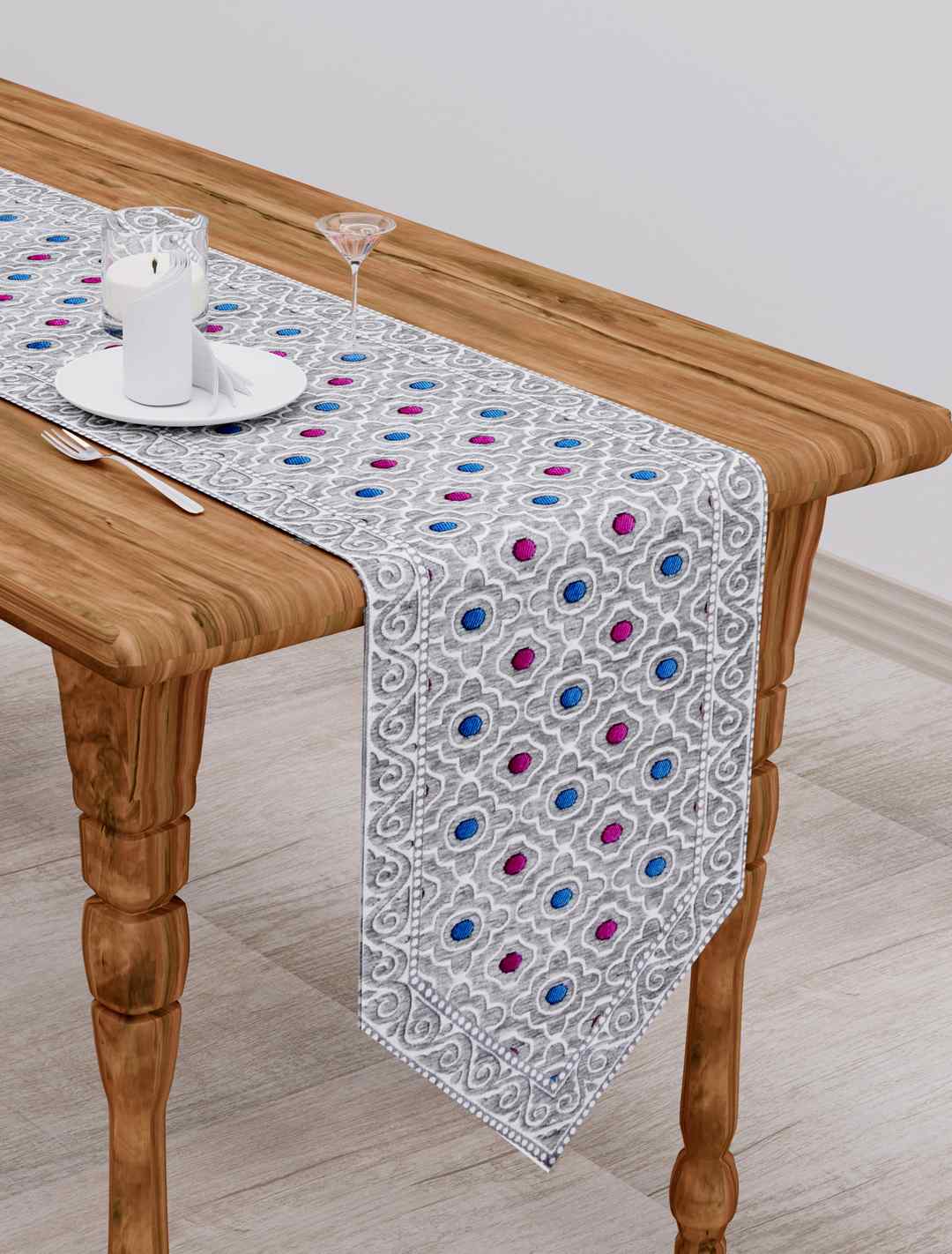 Table Runner; 16x72 Inches; Grey